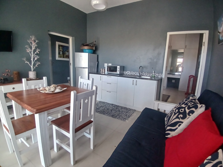 6 Bedroom Property for Sale in Stilbaai Oos Western Cape